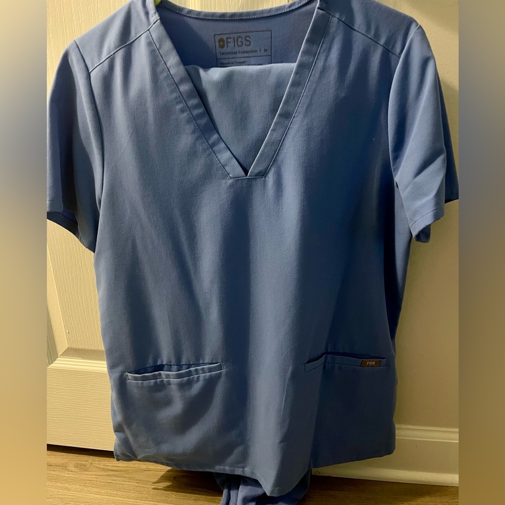 Figs Ceil Blue Casma Top and Yola Pants Scrubs Set